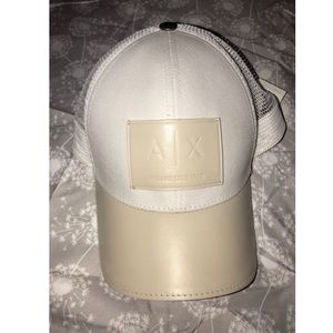 Armani Exchange hat